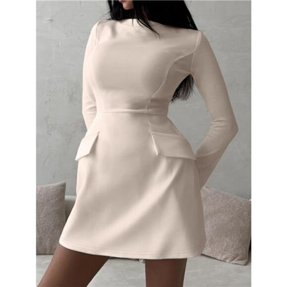 Long Sleeve Bodycon Mini Dress with Pockets - Picture 4 of 16